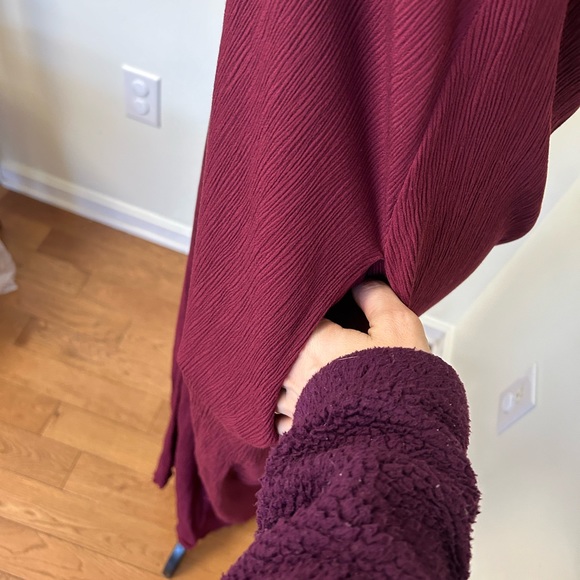 Lulus: Adjustable Spaghetti Strap Maxi Dress WITH Pockets - Picture 3 of 5